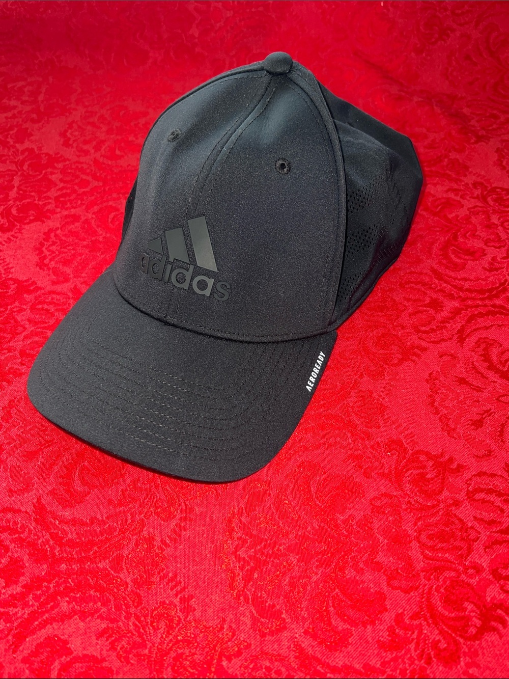 adidas Aeroready Black Performance Baseball Cap L/XL Mesh Vent Running Golf Hat